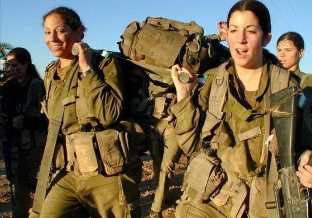阿塞拜疆女兵阵亡图片