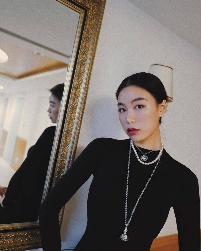 频繁缅怀高以翔,bella被吐槽后回应:不想看就不要看,没好话就闭嘴