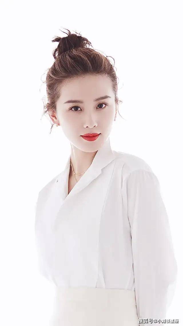 天生美貌的星座女知性优雅魅力十足颜值爆表
