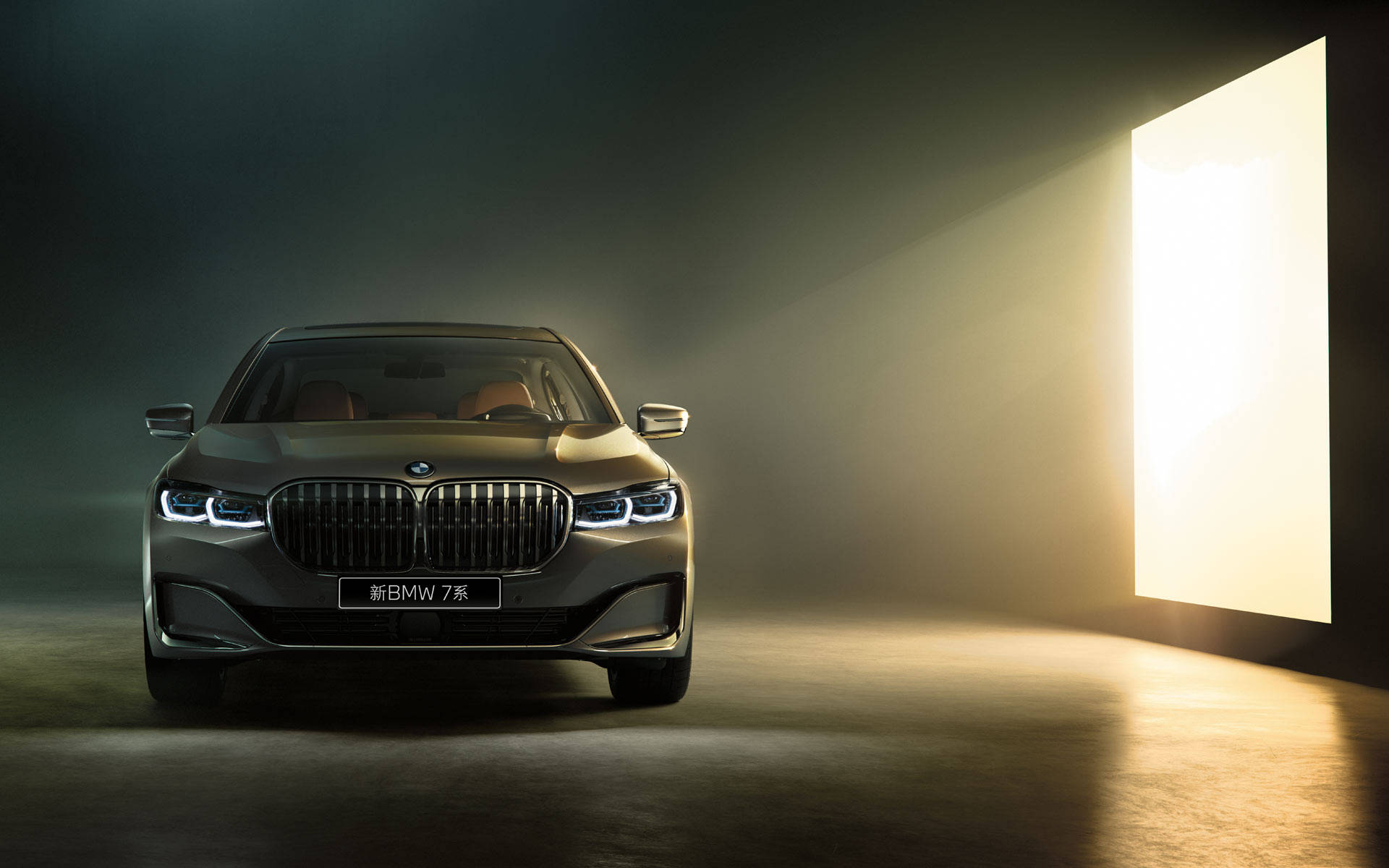 坐不住了宝马7系终端降4172万想买的不要再等了