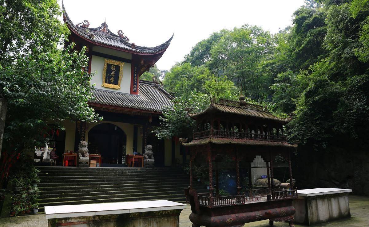 隱藏在深山的成都寺院,十分靜謐位置隱蔽,遊客第一次來常找不到_手機