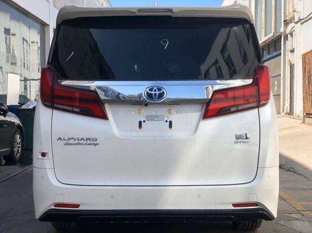 进口2020新款丰田埃尔法商务旗舰舒适驾驭