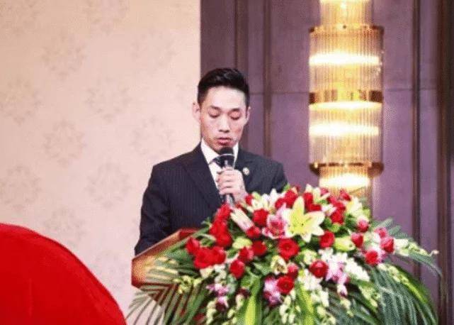 后面贾永龙又改变策略,会员可以提现账户资金的10%,剩余的资金变成