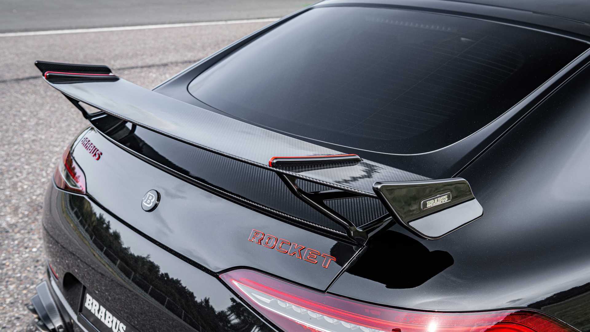 奔驰发布2021款rocket 900,2.8秒破百,限量十台