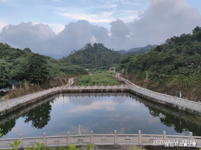 黃俊仁風水團隊考察潮汕四大名墓之一江夏黃公之墓