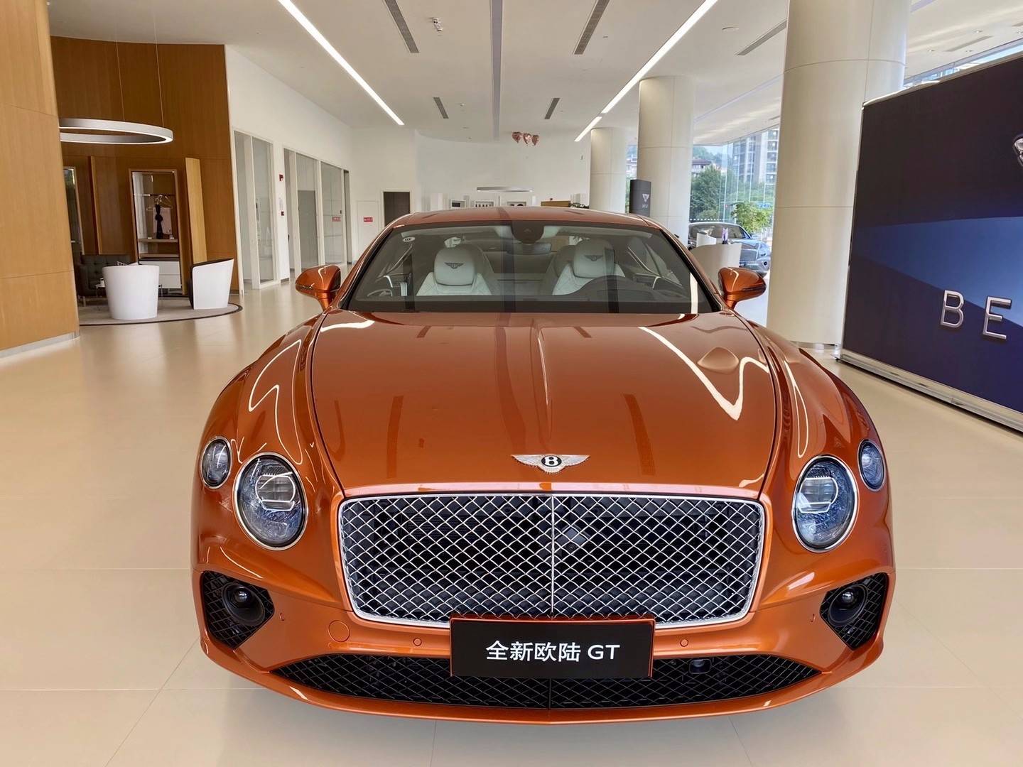 2020款宾利欧陆gt来袭实力派豪驾备受瞩目
