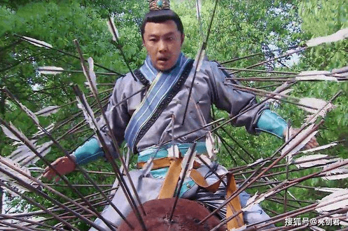 揭秘古代弓箭手的保命神器,50米距离能穿透铁甲