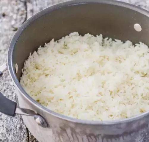 【生活】米饭吃不完该冷藏还是冷冻？很多人都不懂，看完记得分享给家人