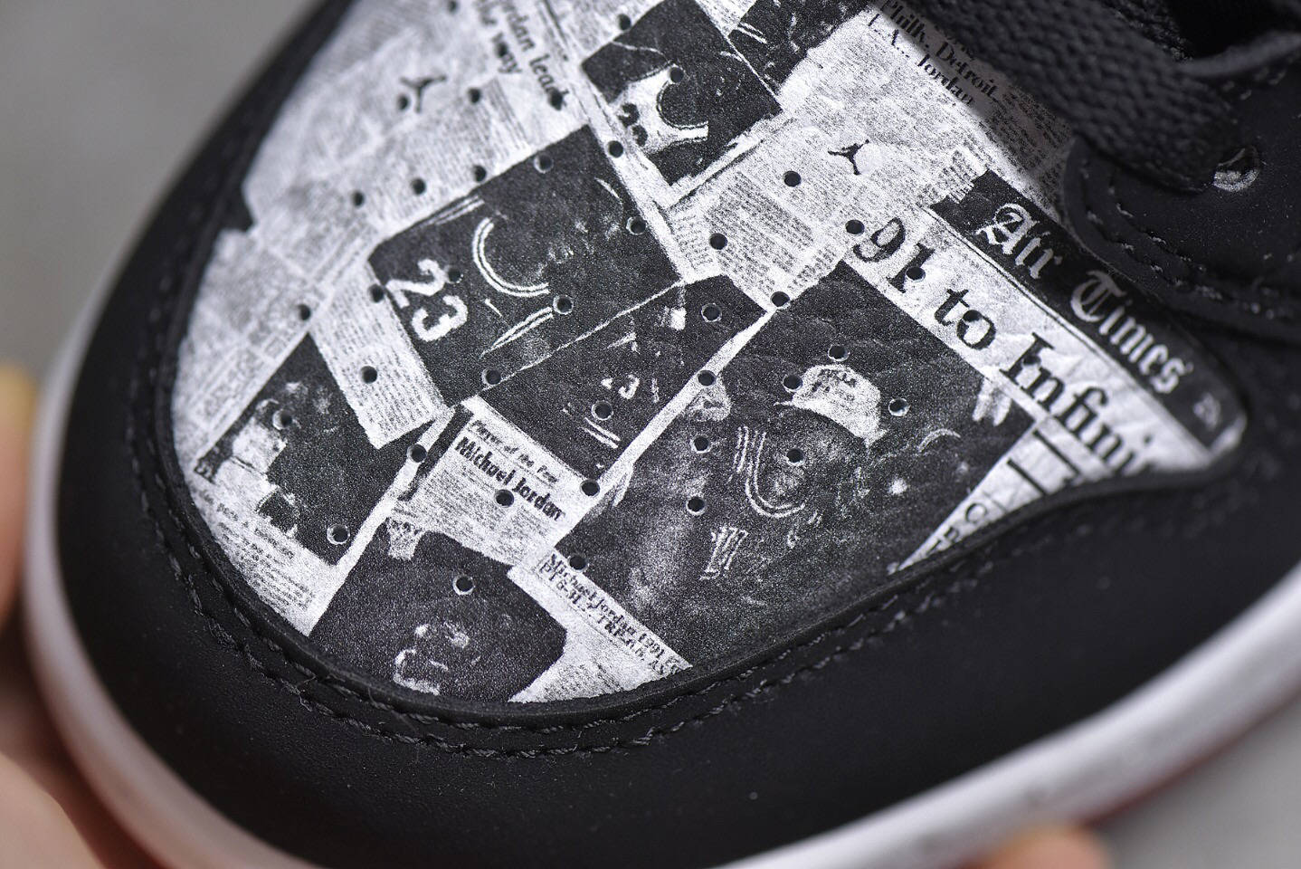 乔丹airjordan1mid报纸限定联名中帮运动鞋