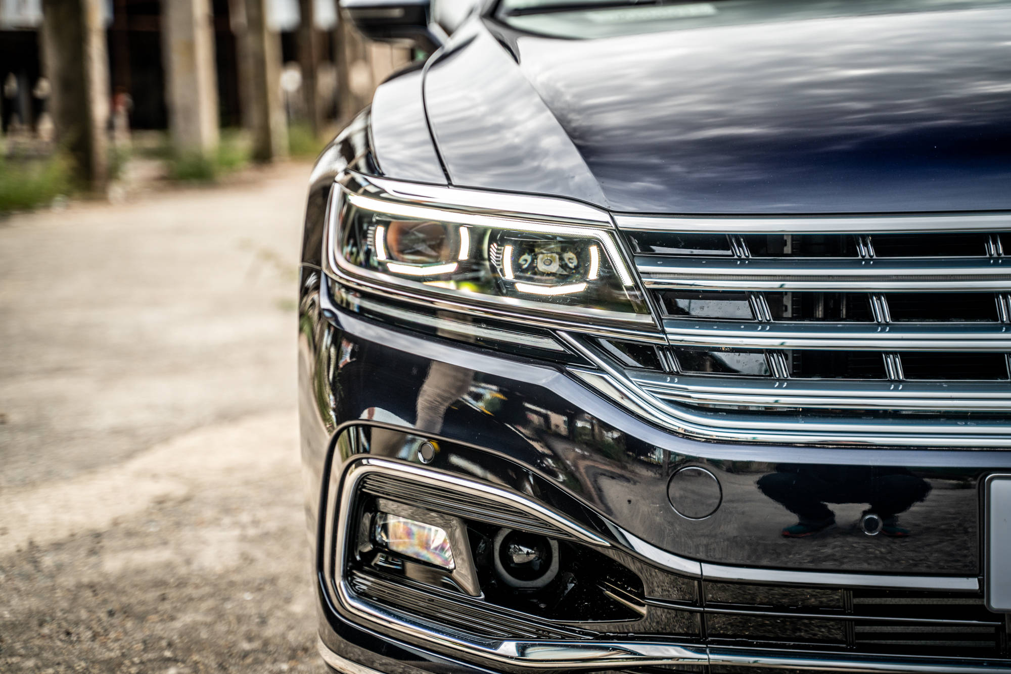 原创试驾新辉昂,这辆大众开起来很"丝滑",而且确实高级