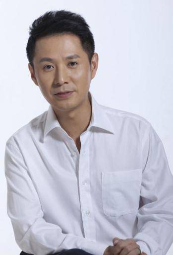 因戏生情娶小11岁演员,如今生活状态令人艳羡_常小川