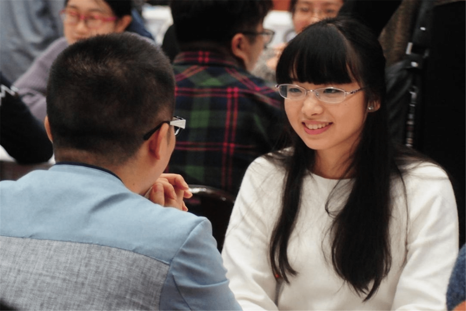 36岁女博士征婚要求男方有车有房加80万彩礼网友你咋不上天