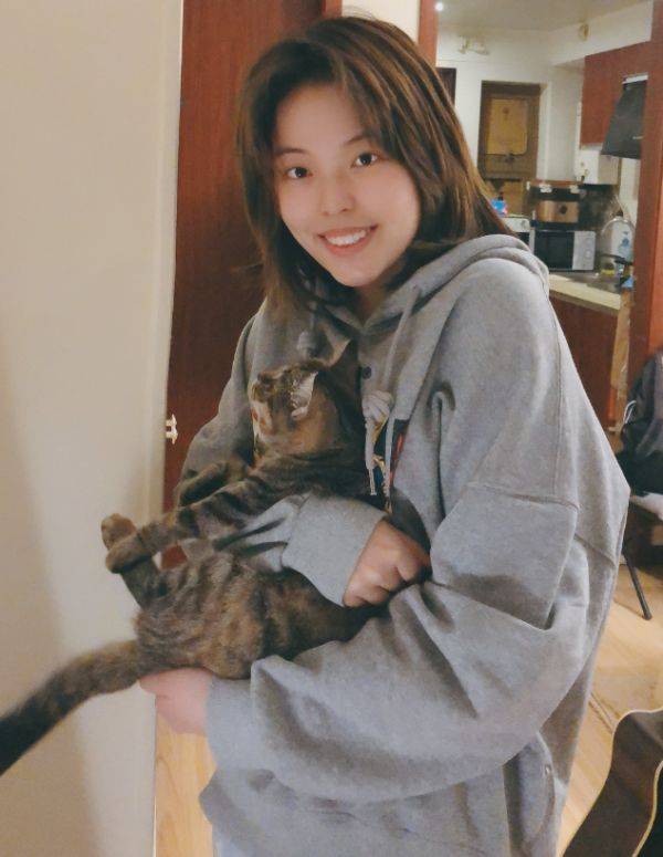 被誉《好声音》最惨冠军,夺冠后毫无热度,如今复出模样还变了_邢晗铭