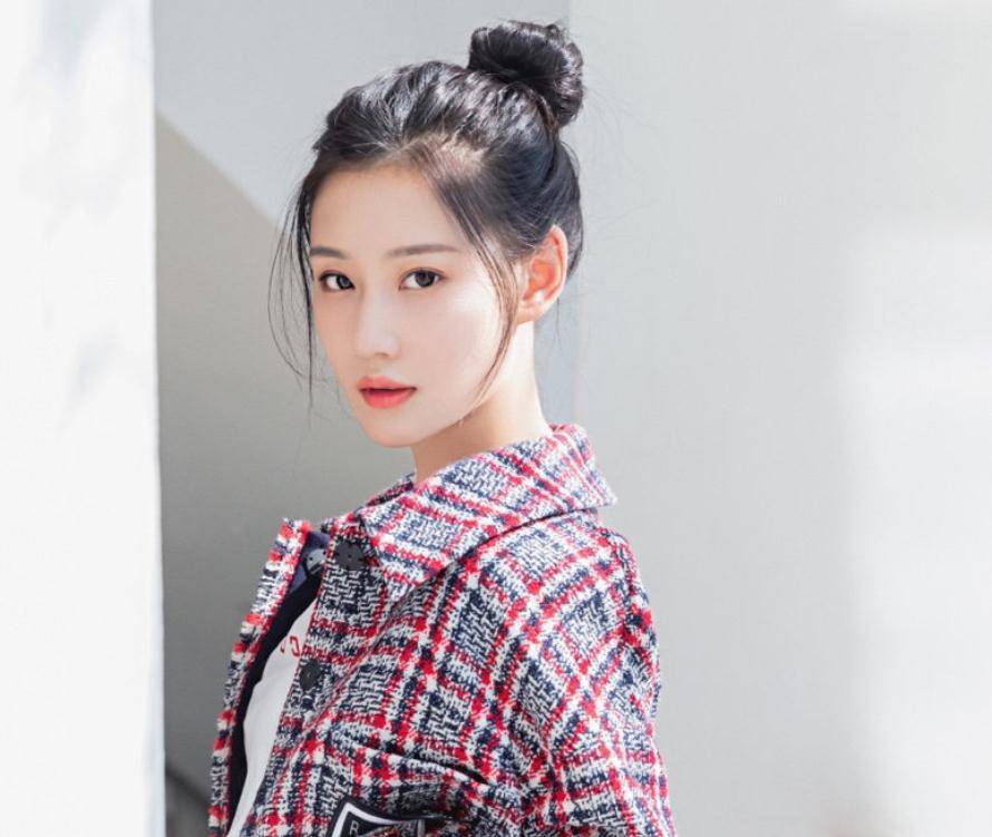 大厂男孩罗正新剧开机,女主角是新晋小花,却被男二帅到了