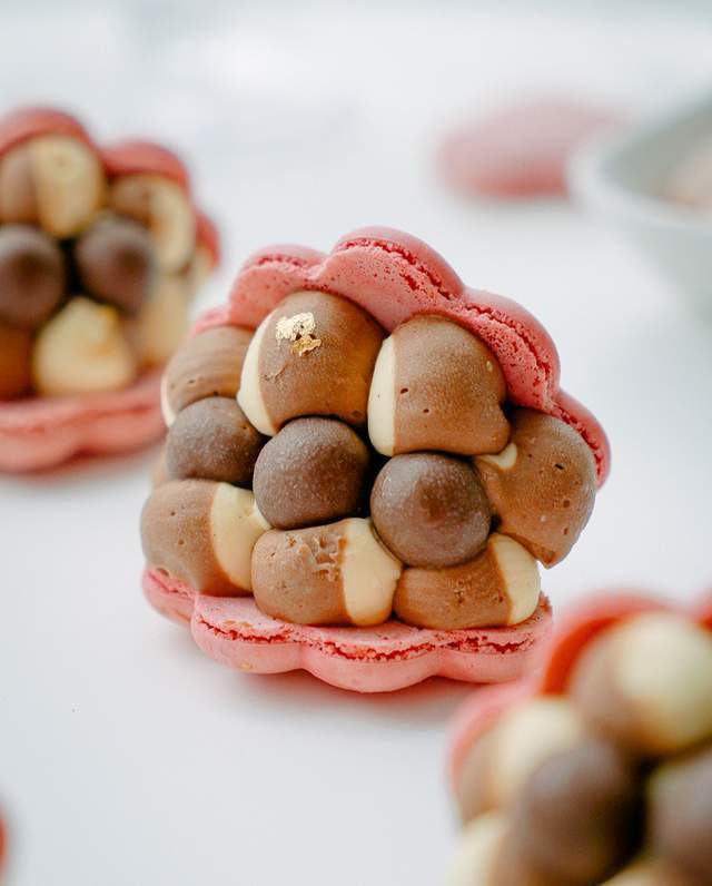 韩式胖胖马卡龙,深圳很少见 纵横深圳甜品界这么多年,很少看见这样的