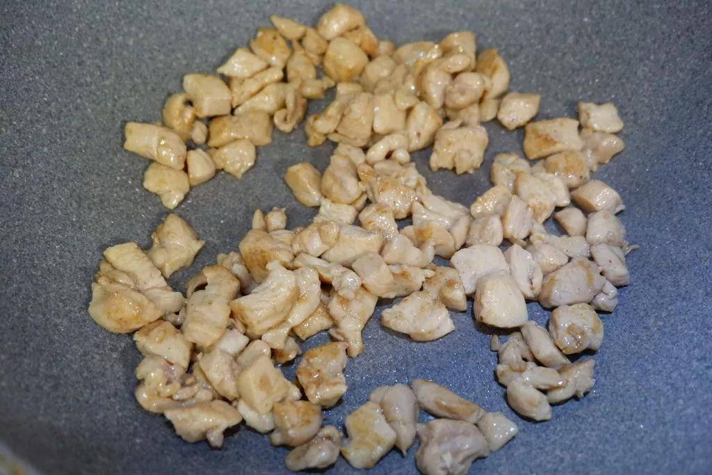 你自诩为吃货却只吃过宫保鸡丁辣子鸡丁酱爆鸡丁