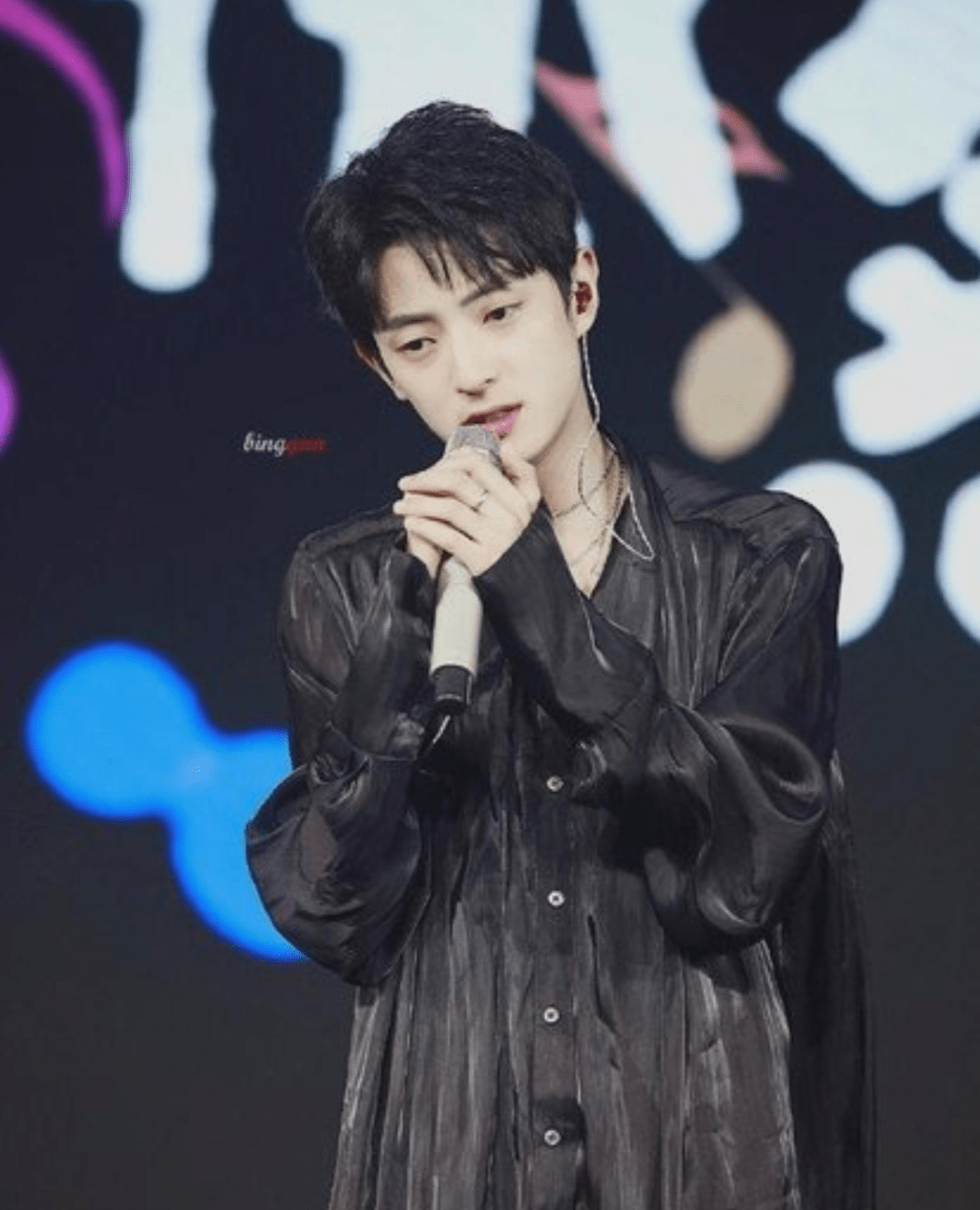 赵天宇秒删微博引争议,是公司不给力还是自己的问题?