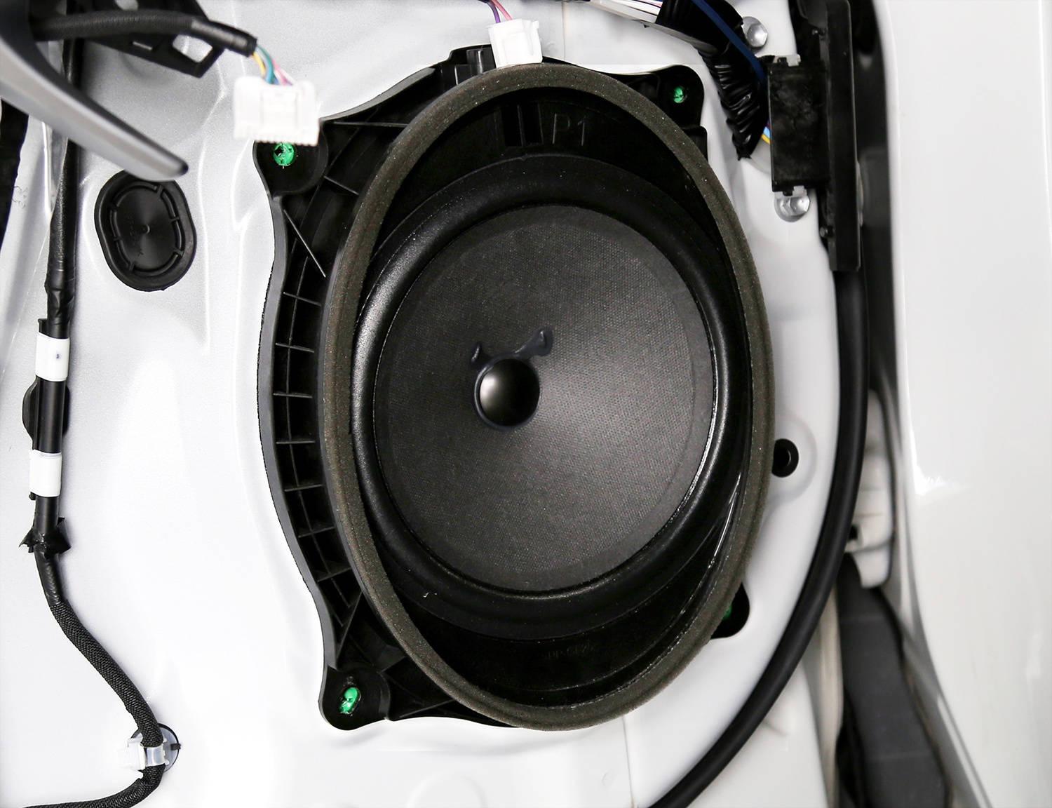 粗狂外表细腻内在丰田汉兰达改装升级欧龙汽车hifi音响系统