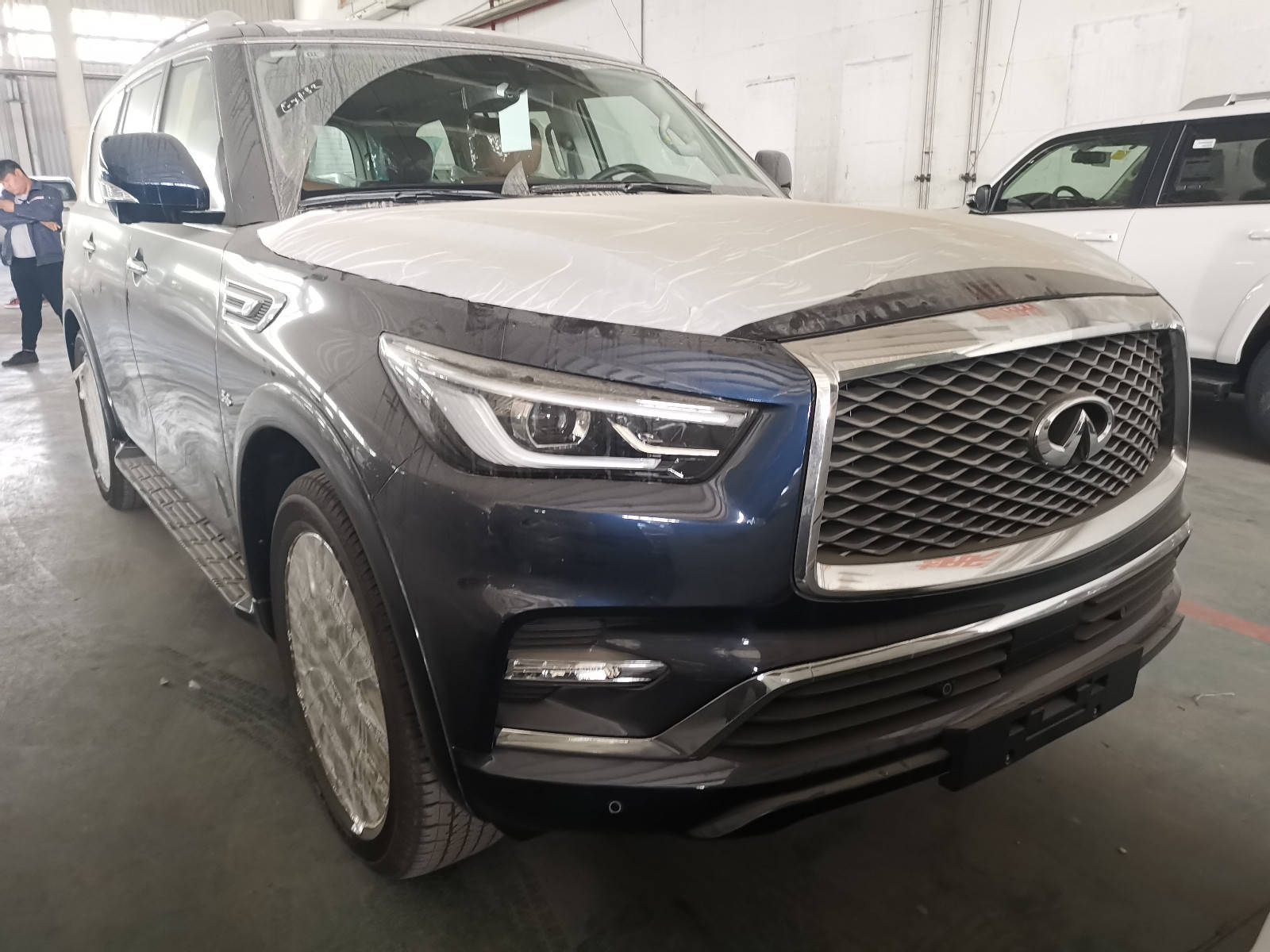 2020款英菲尼迪qx80现车高效动力进口选装