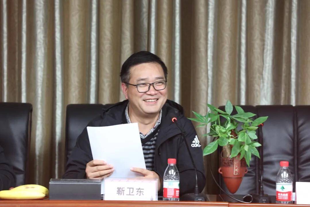 最后,靳卫东说,此次的交流学习感受到仰韶酒业的深厚文化,深刻认识到