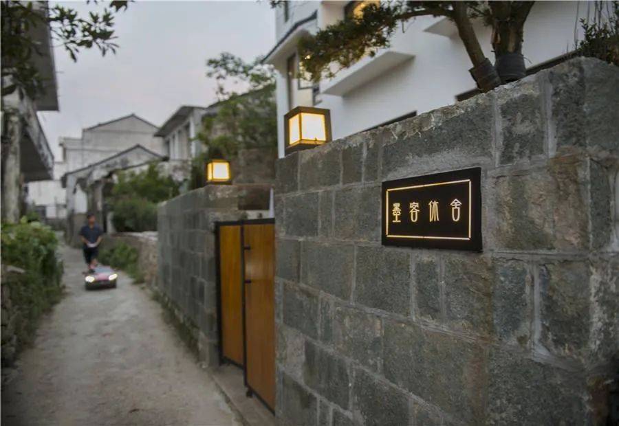 避开人潮感受楠溪江的初冬这家古韵民宿正合适睡进山林星空里