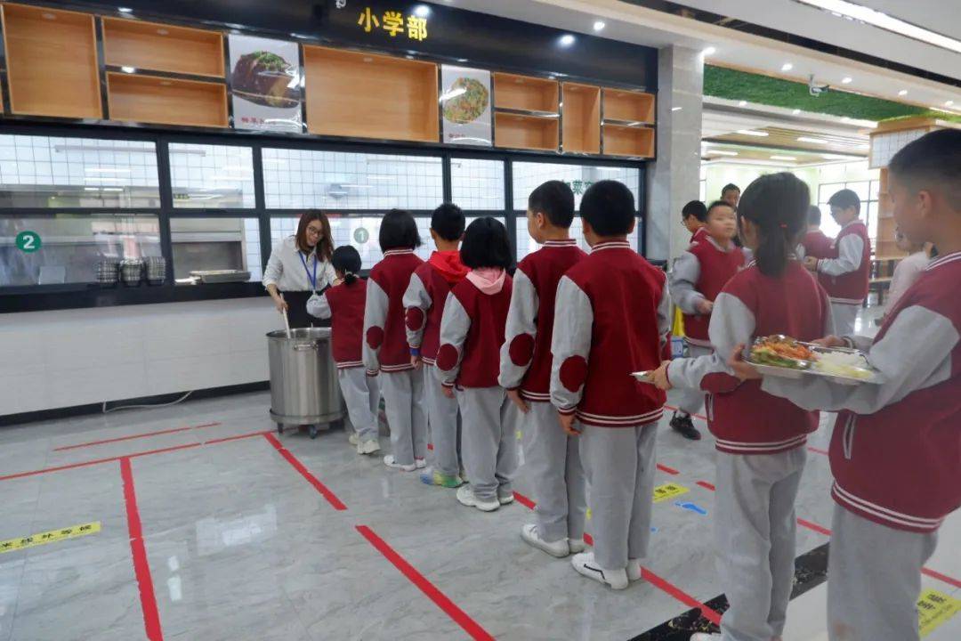 大余衡水实验学校图片