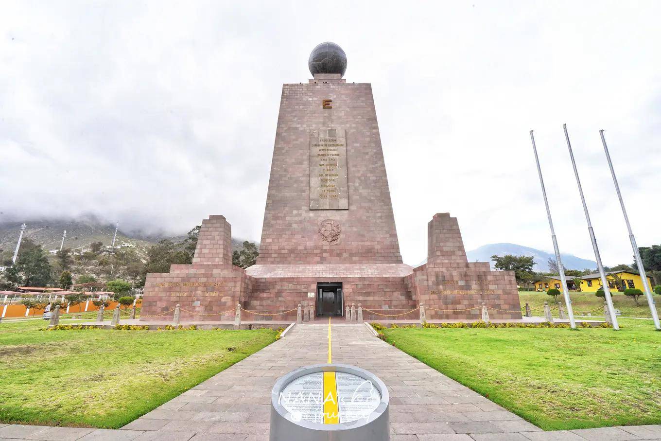 原创这个位于南美的城市不仅是世界遗产更是赤道上的寒冷之城