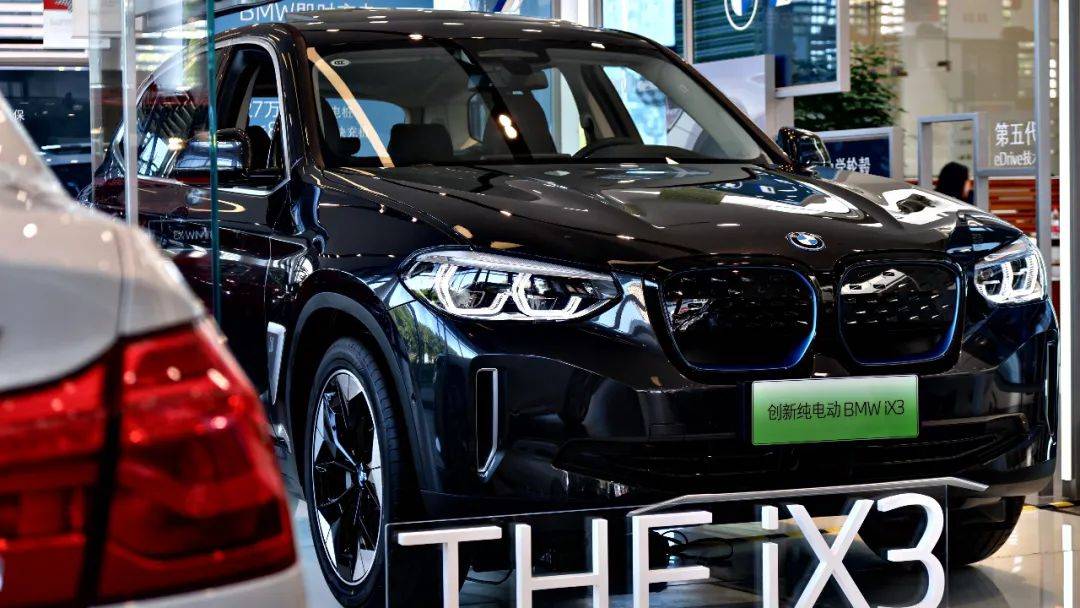 bmw ix3开箱,它远远不只是一辆纯电动