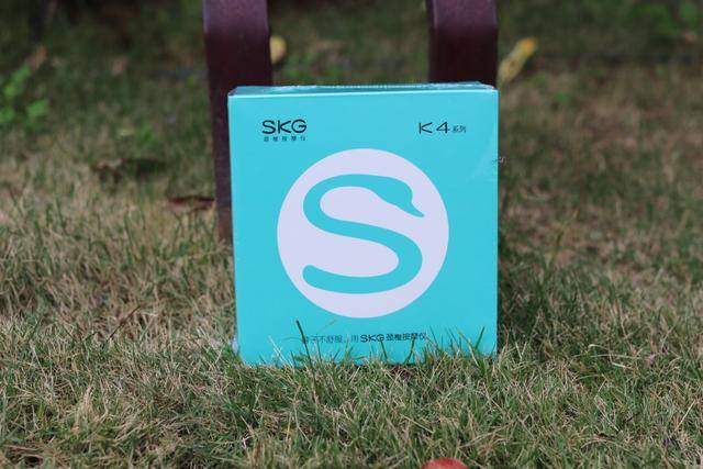 skg颈椎按摩仪k4让你轻松告别颈椎压力低头族福音