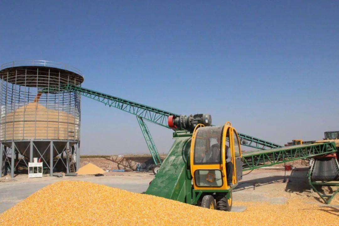 榆阳:农业生产机械化 脱贫致富好帮手