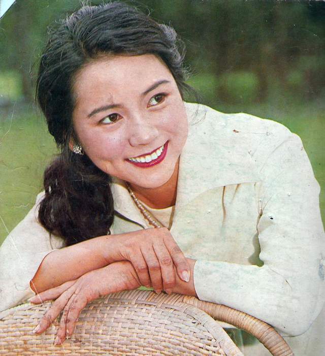 原创1973年王心刚田华为八一厂招了一批新学员后来大都成了电影明星
