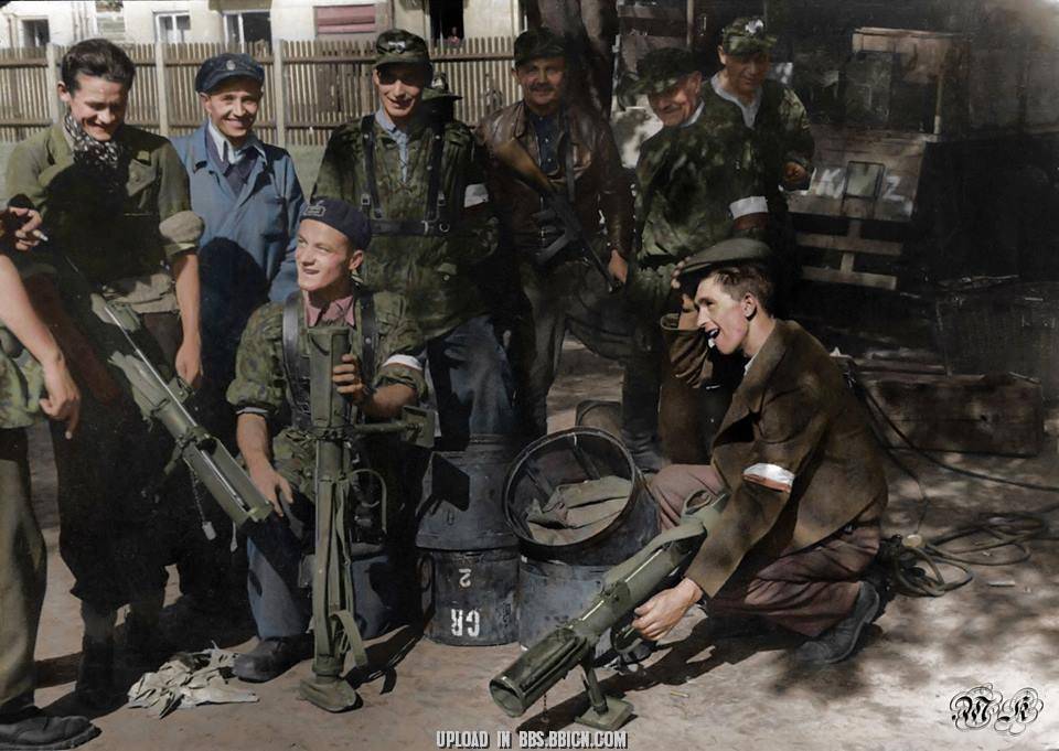 历史老照片1944年的华沙起义