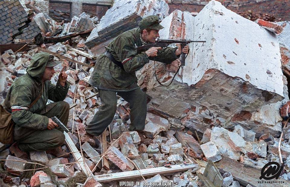 历史老照片1944年的华沙起义