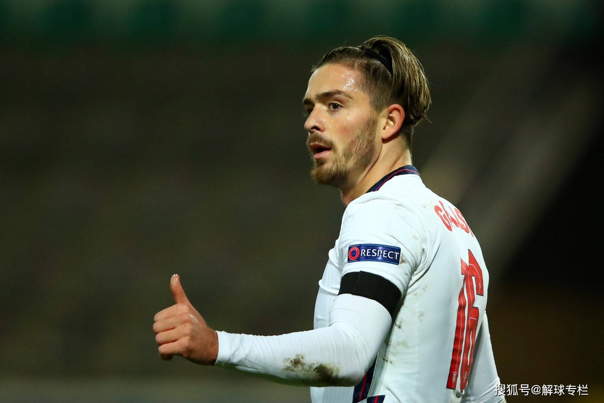 英格兰新王一战身价狂飙1000万,曼联又要精打细算一番了_格拉利什