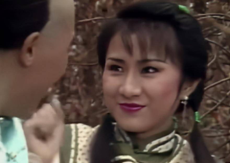 各版《鹿鼎记》中的双儿：李通明是“大眼妹”，袁洁莹陈德容好美_电视剧