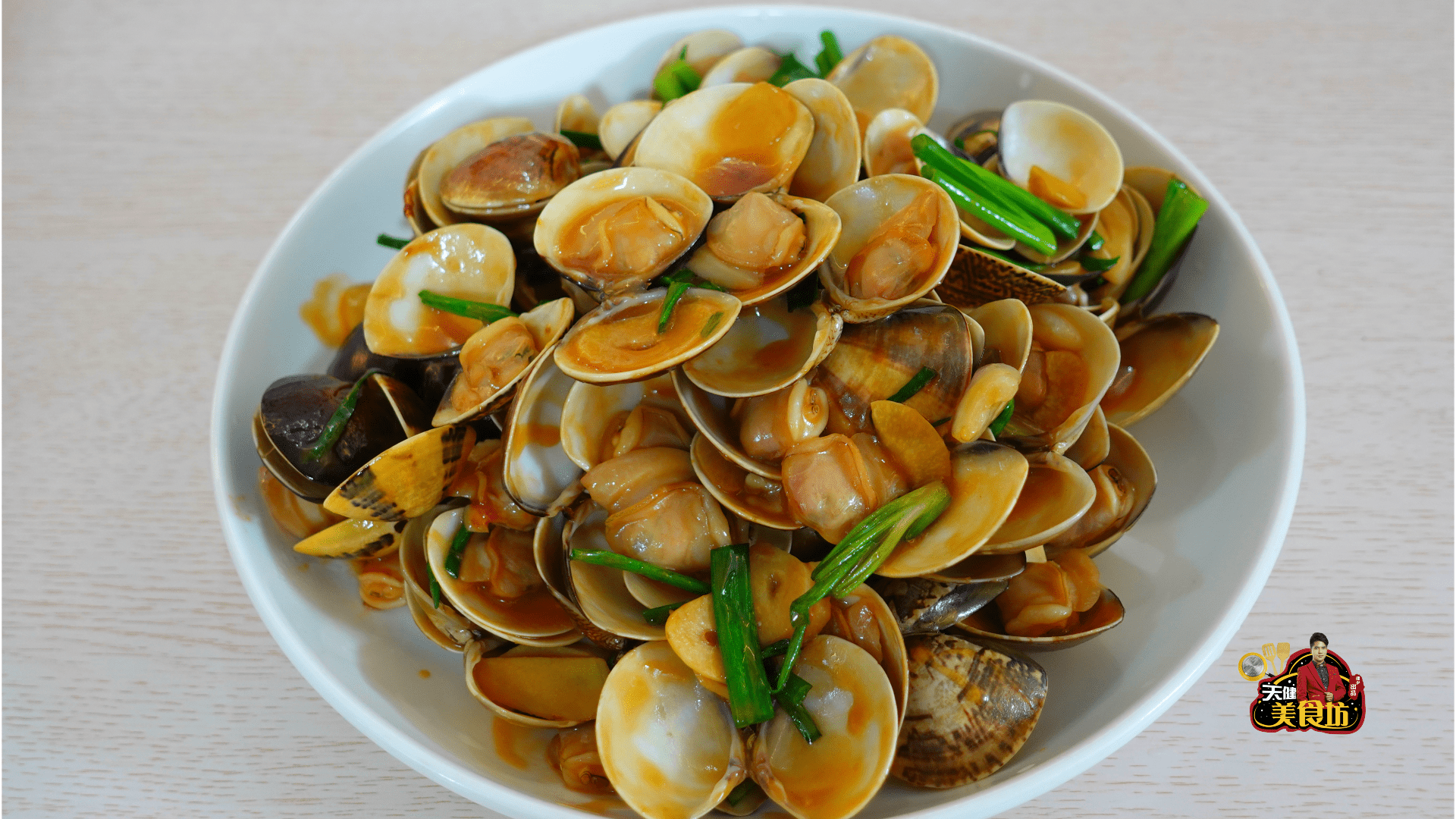 贵妃贝广东人都爱这样吃一次炒一大盘一大盘不够吃