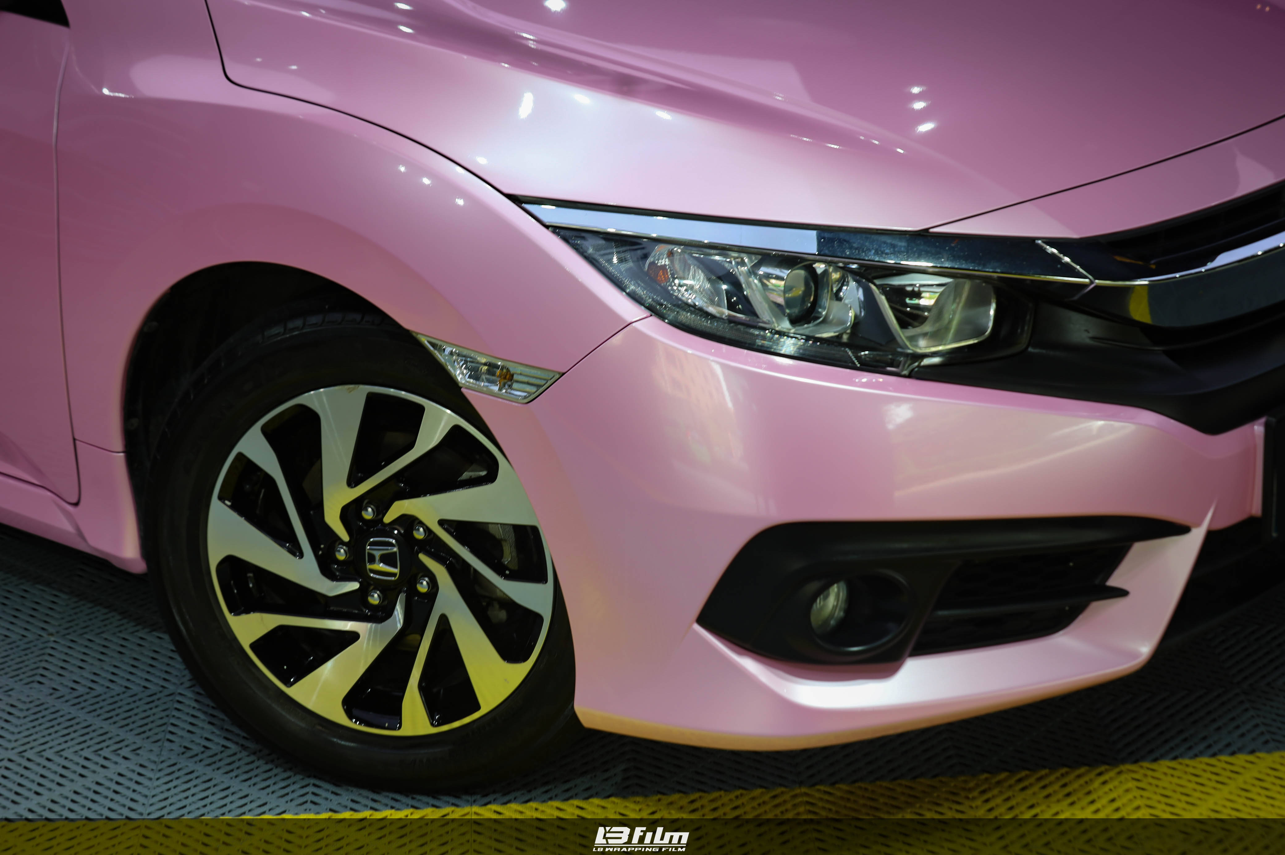 少女粉本田思域