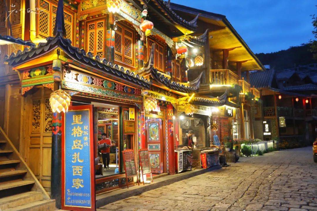 "走婚王子"扎西,泸沽湖最有故事的摩梭男子,开了这家特色餐厅