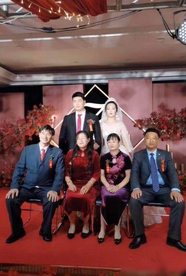 陈发树结婚照片图片