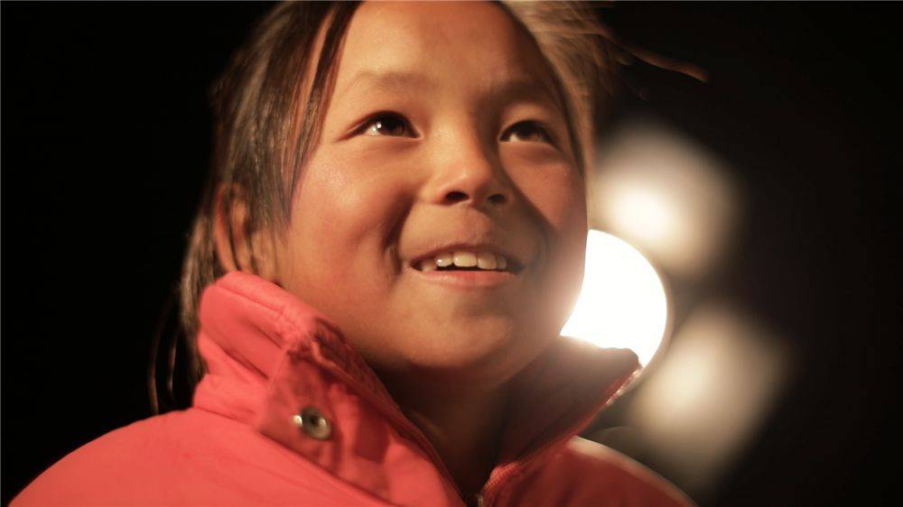 原创留守儿童最大的心声想念爸妈希望爸妈能多回来一次