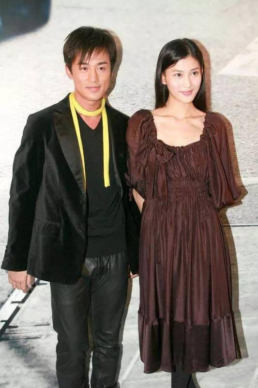 李彩桦离婚,当初她嫁给圈外前夫是因为被林峯伤了心?