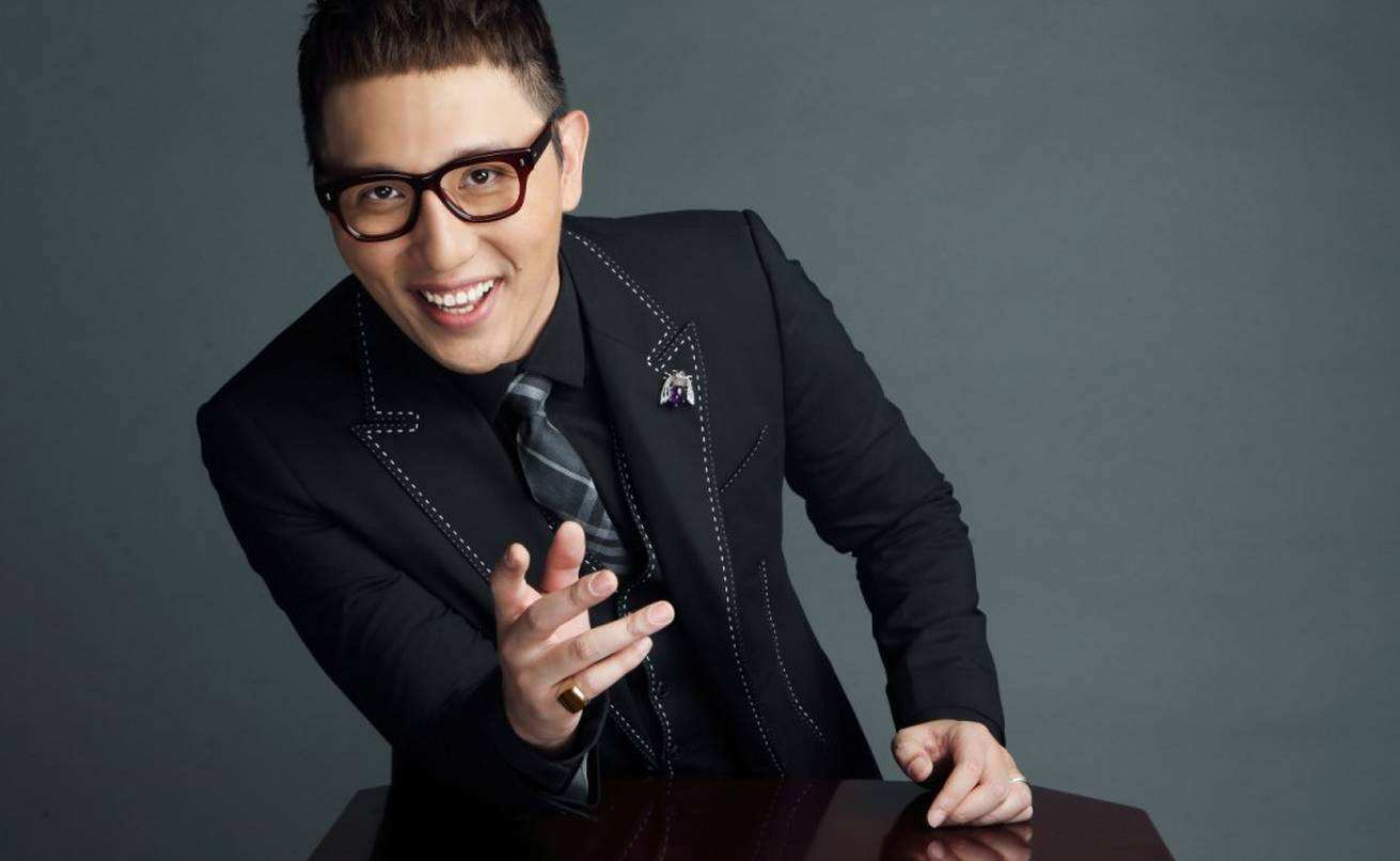 华少为何能独霸好声音主持人九年本季决赛发现真实原因