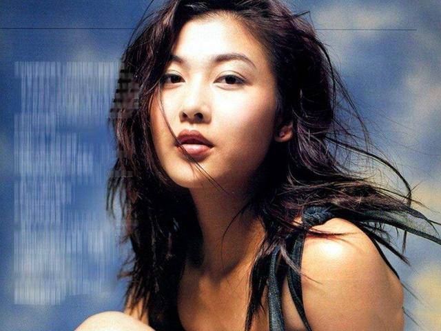 恶女李彩桦自曝年轻时被雪藏欠巨款网友惊叹娱乐圈水太深