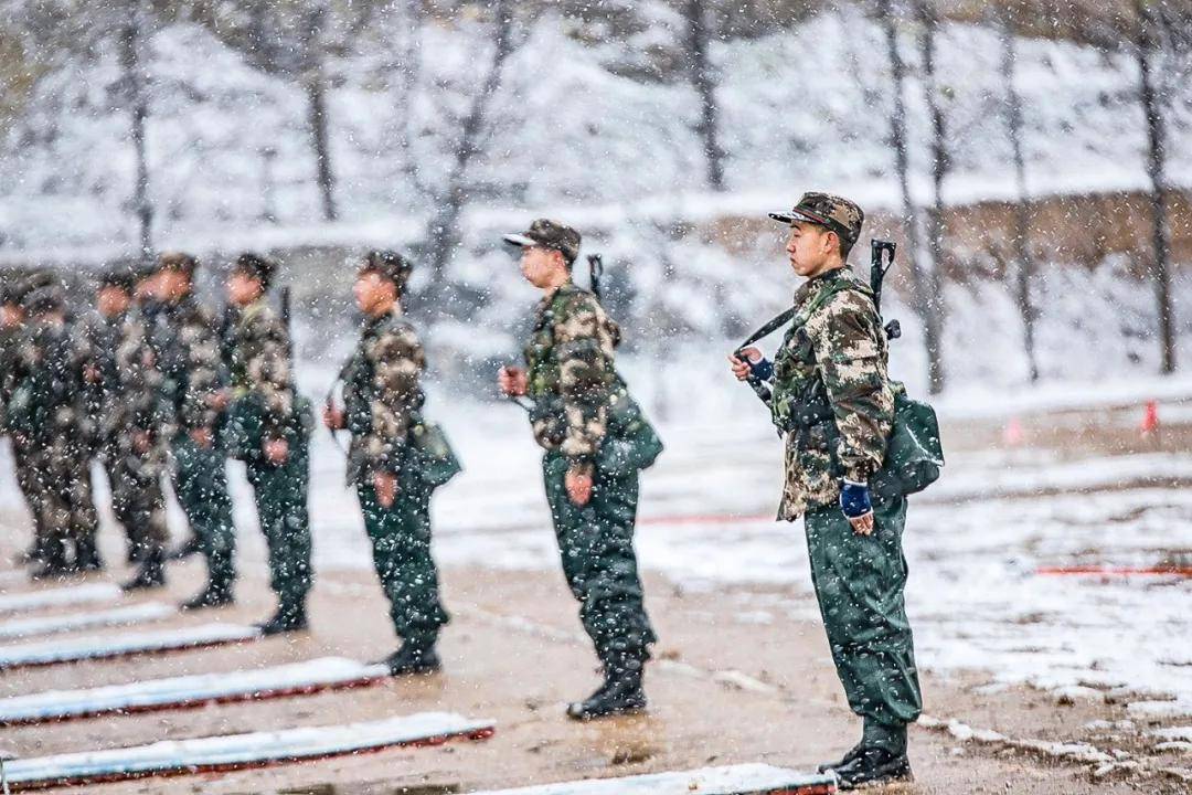 武警山西总队新兵图片