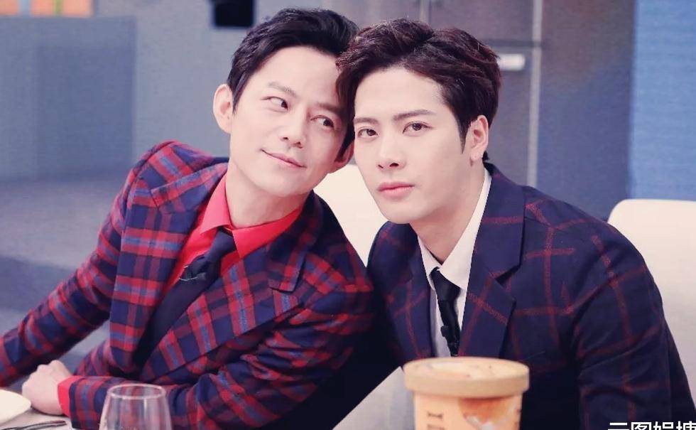 原创王嘉尔抱憾缺席冰箱6何炅发文回复其中5个字体现出高情商