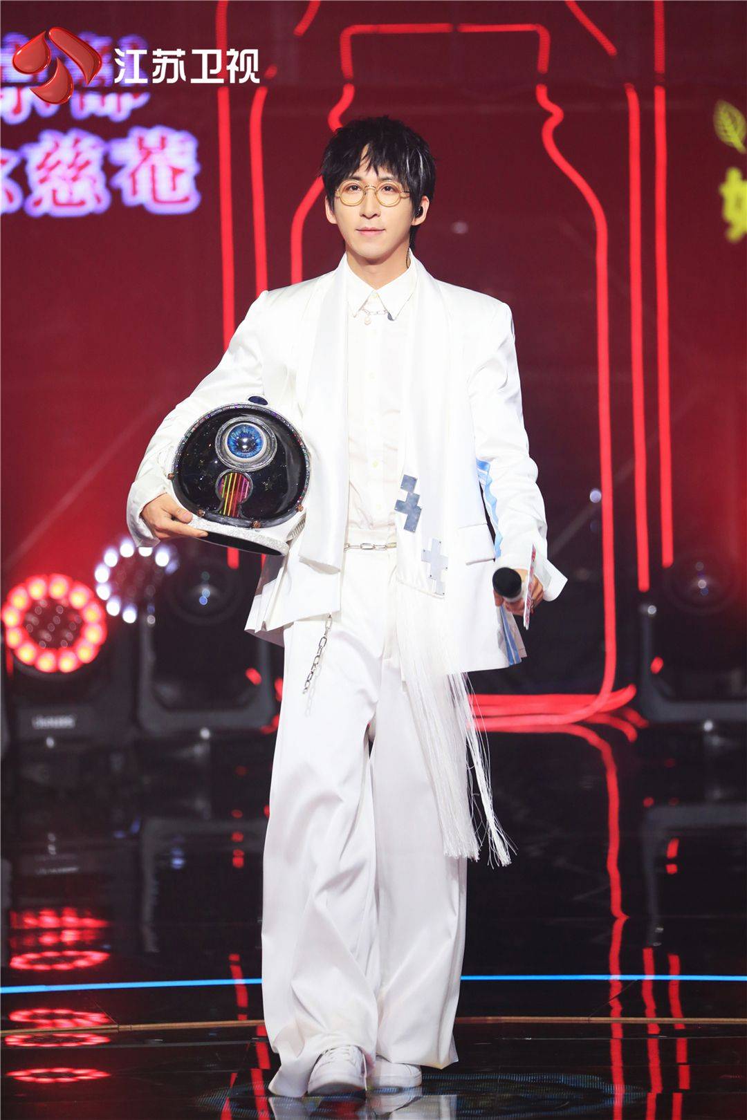 真想把《蒙面唱将猜猜猜》的每一首歌循环播放!_手机搜狐网