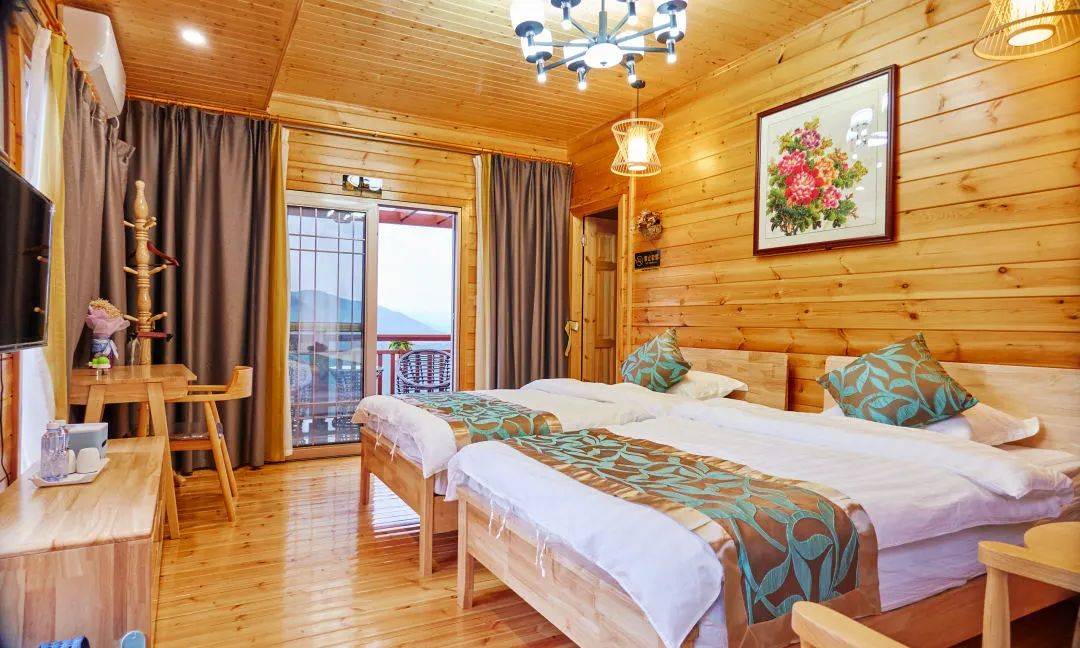 到灵龙谷,来一场真正的清心洗肺之旅!