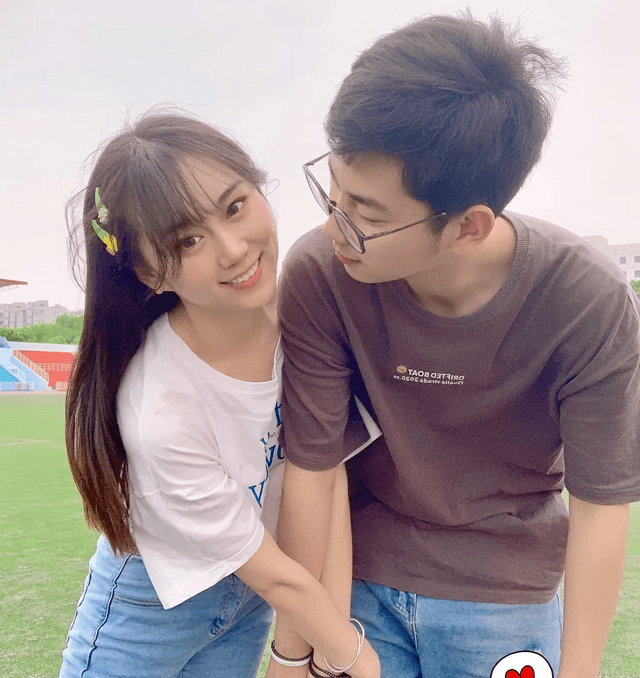 陕西神仙学霸情侣:上同所大学,奖学金拿到手软,携手留校深造_手机搜狐