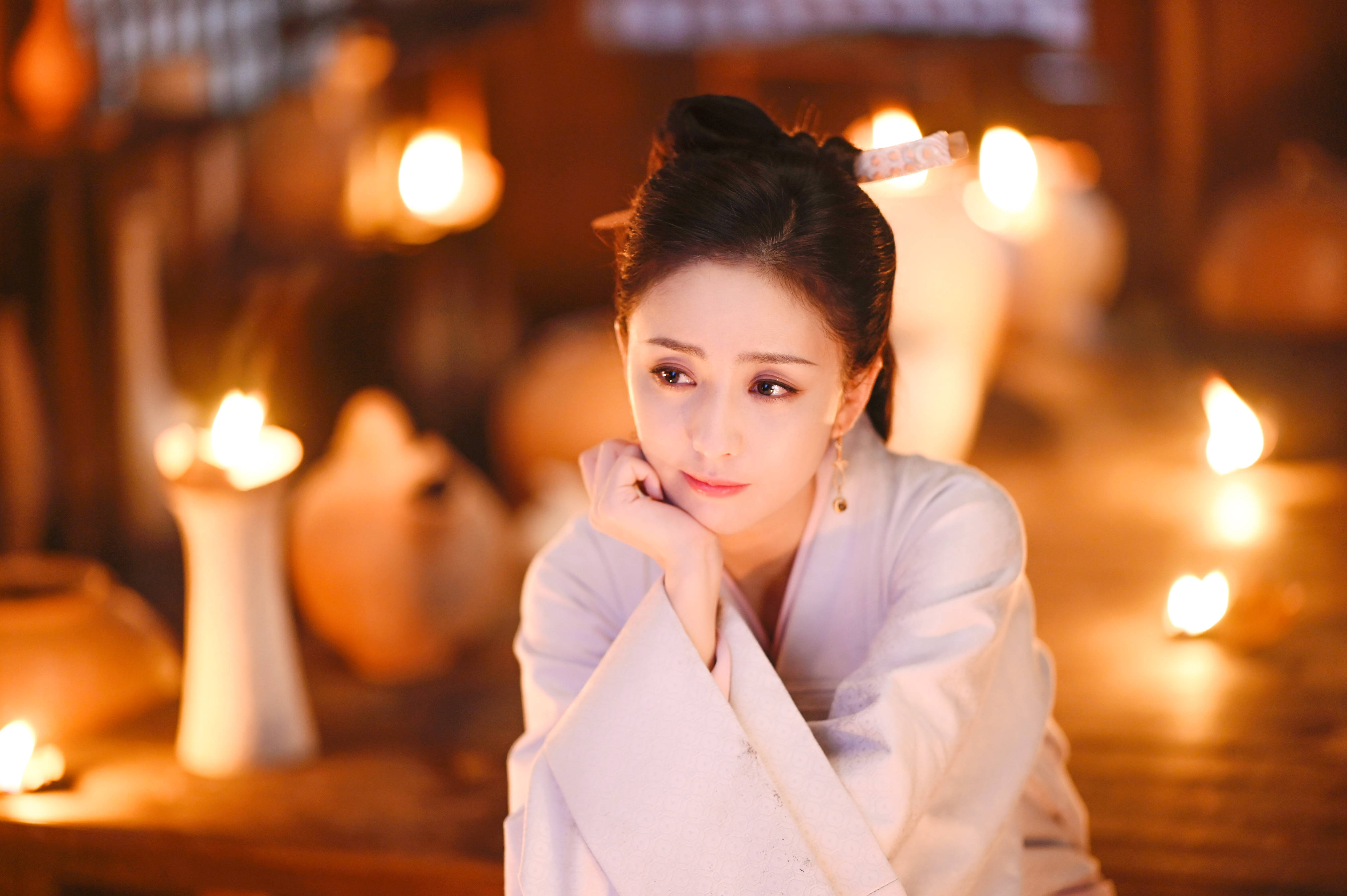 《浣溪沙》杀青曝光新造型 佟丽娅韩庚书写乱世传奇_历史剧