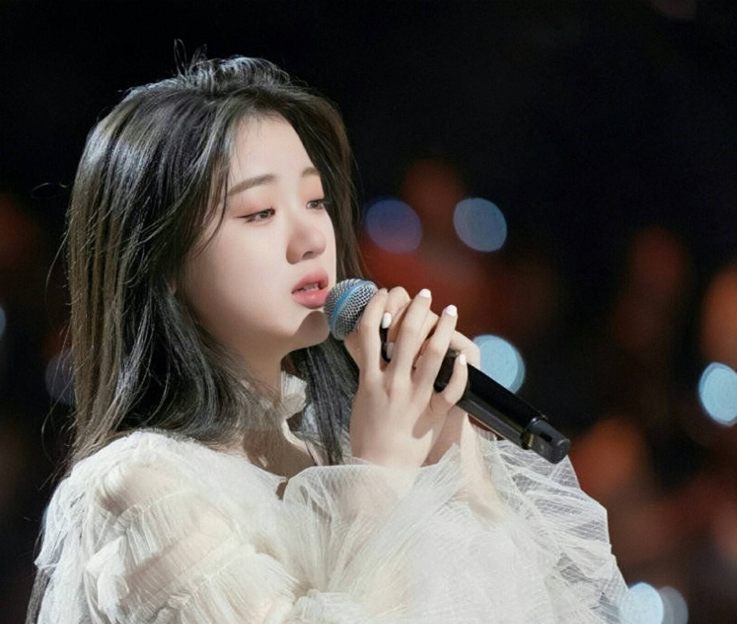 原创成功追星袁娅维演唱沐浴之王主题曲纯牛奶期待单依纯美妙歌声